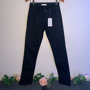 Black Jeans